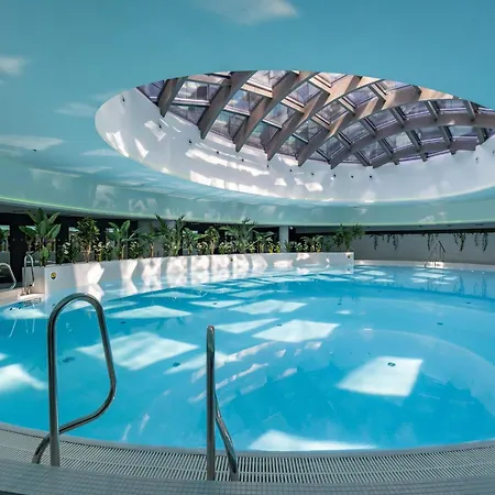 Appartement In With Pool & Jacuzzi *